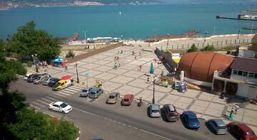 Фото номера Апартаменты с видом на море Гостиница on the Beach г. Новороссийск 23