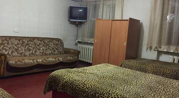 Фото номера Апартаменты с 2 спальнями Гостевой дом Aparthotel na Serebryakova г. Новороссийск 6