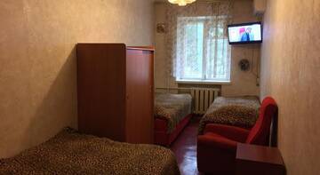 Фото номера Апартаменты с 2 спальнями Гостевой дом Aparthotel na Serebryakova г. Новороссийск 2